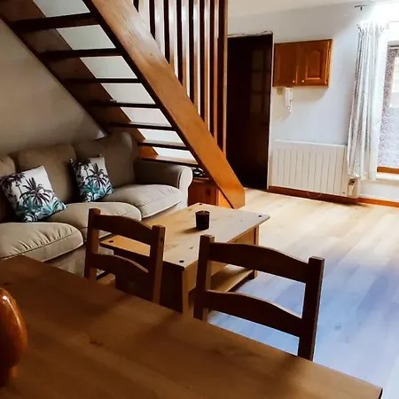 Rare Coin Paisible Pour Escapade Cosy