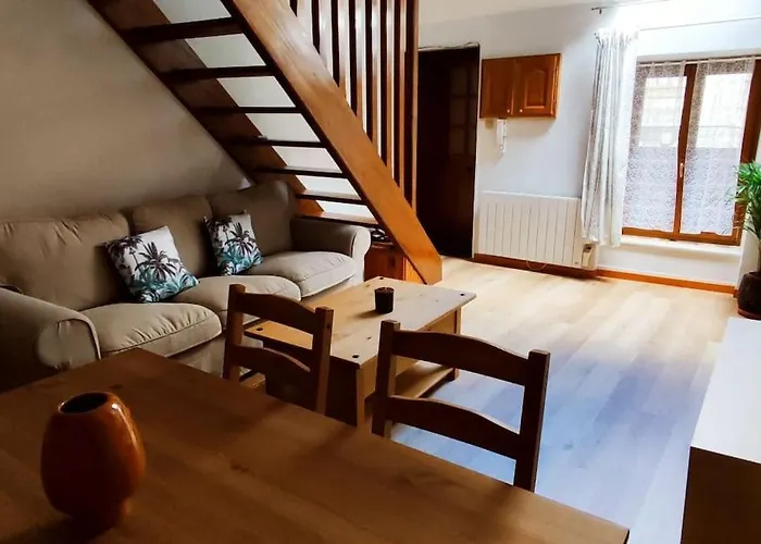 Rare Coin Paisible Pour Escapade Cosy